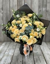 Букет цветов из:  Розы и Лизиантусы в Урыве-Покровке