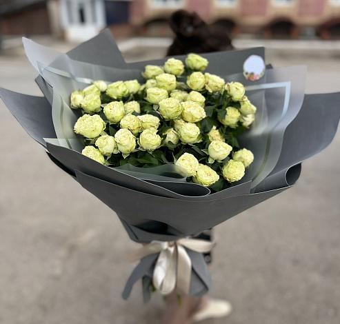 Букет Белые кустовые розы Солинеро в Урыве-Покровке