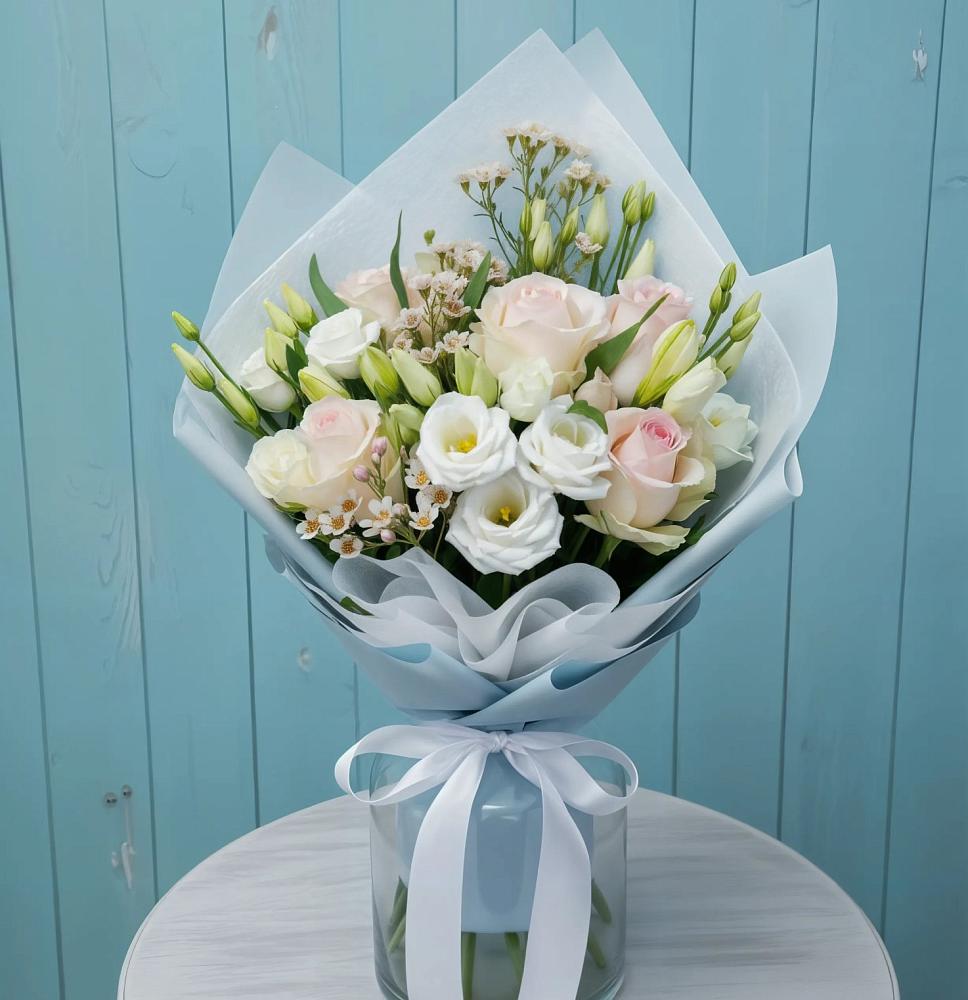 Букет цветов из: Розы и Лизиантусы в Урыве-Покровке