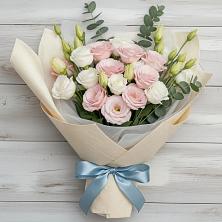 Букет цветов из:  Лизиантусы в Урыве-Покровке