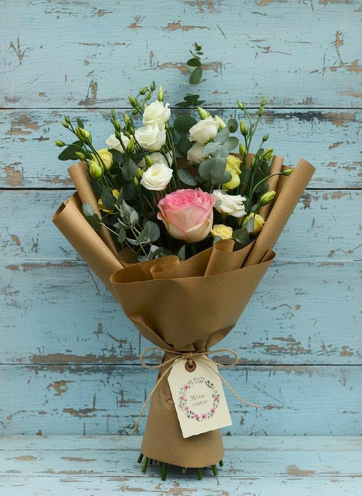 Букет цветов из: Розы и Лизиантусы в Урыве-Покровке