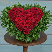 Цветочная композиция из Розы в виде сердца в Урыве-Покровке