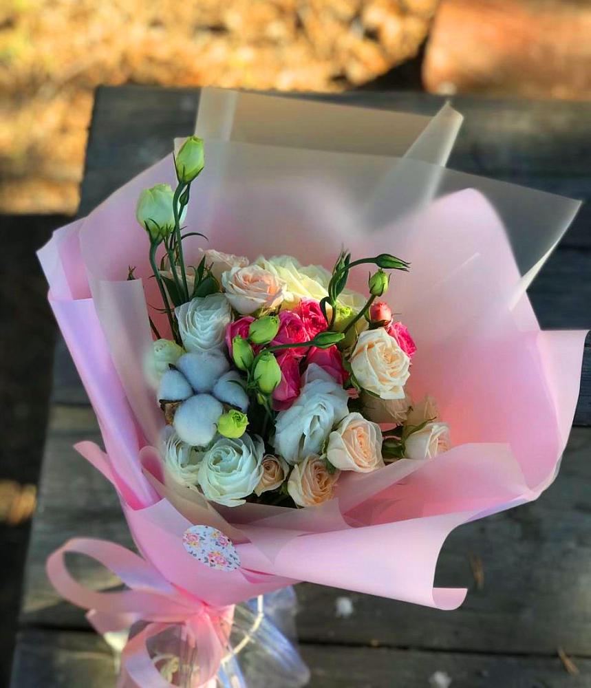 Букет цветов из: Розы и Лизиантусы в Урыве-Покровке