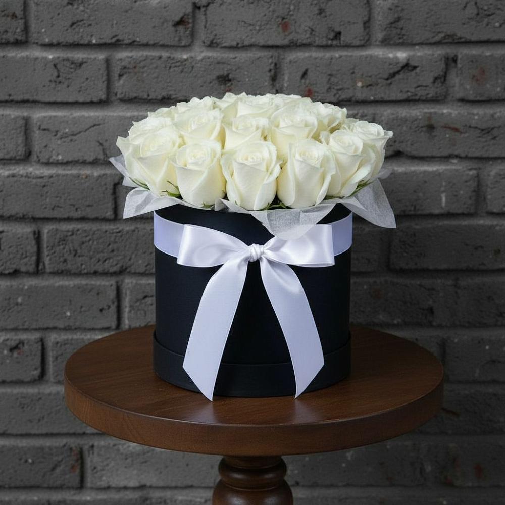 Цветочная композиция из Розы в шляпной коробке в Урыве-Покровке