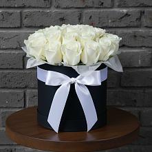 Цветочная композиция из Розы в шляпной коробке #REPLACE_PRED# Урыве-Покровке