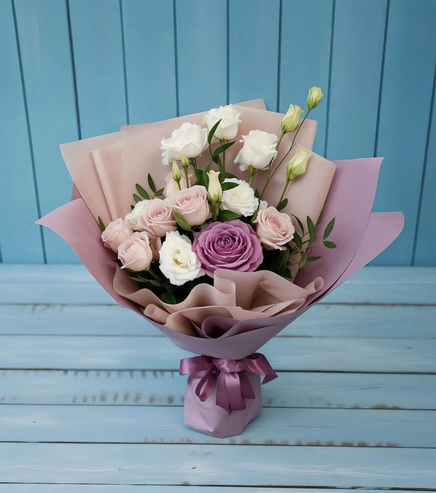 Букет цветов из: Розы и Лизиантусы в Урыве-Покровке